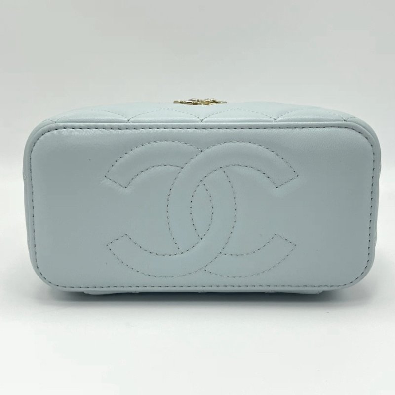 CHANEL 24P水鑽手柄化妝盒肩背斜背包17*10*8 99新配件塵袋-3