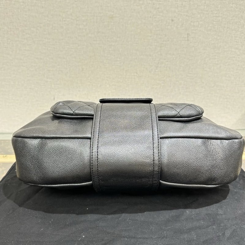 CHANEL黑銀機車肩背40*29*11 98新配件塵袋-3