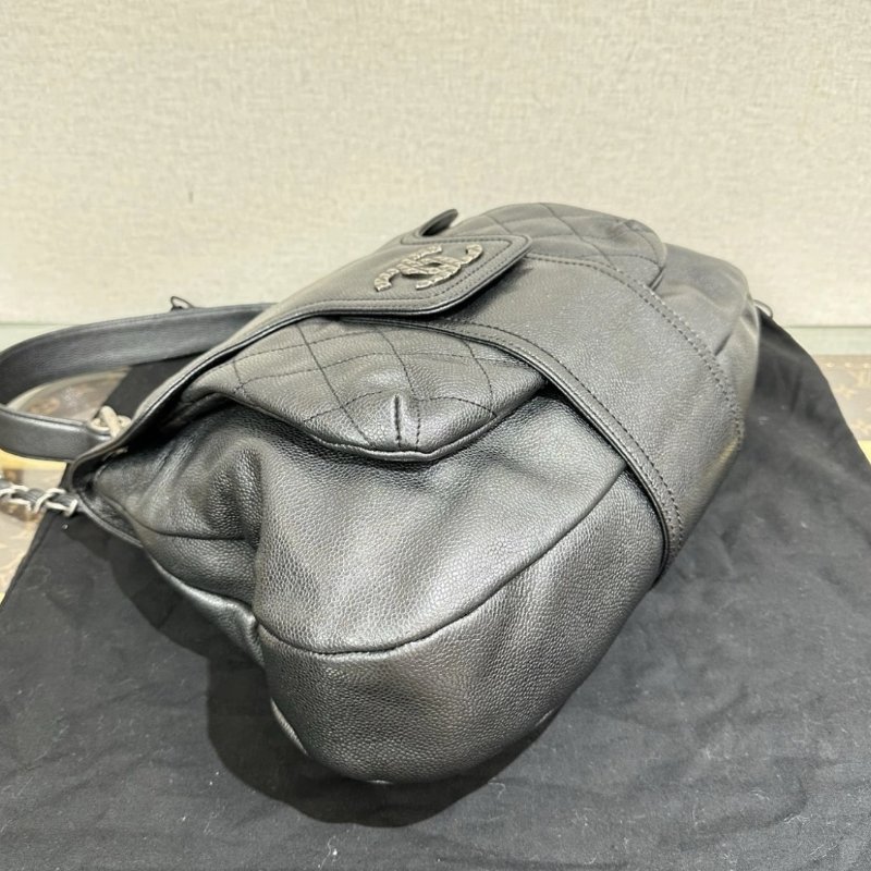 CHANEL黑銀機車肩背40*29*11 98新配件塵袋-4