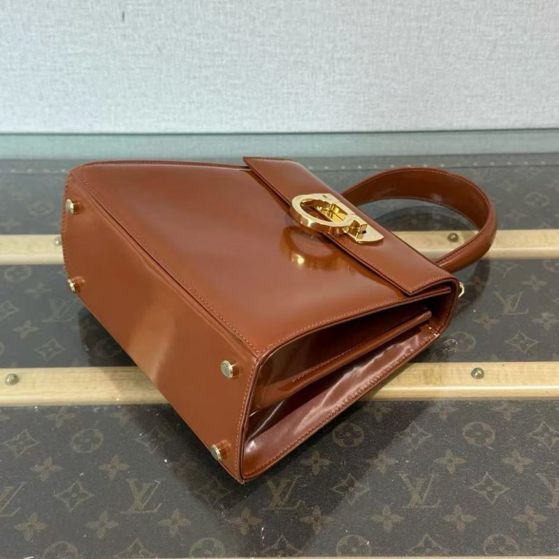 ✨FERRAGAMO 金棕色金扣小號博物館手提斜背包 20*18*9 98新配件塵袋-4