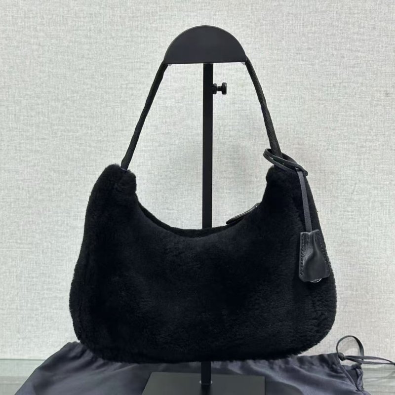 ✨ PRADA 黑銀毛絨hobo手提腋下包 23*16*6 98新配件塵袋-2