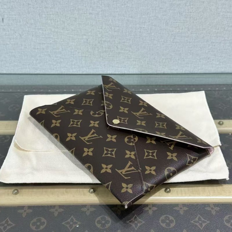 ✨LV 老花大號信封包 23*17*11 99新配件塵袋-4