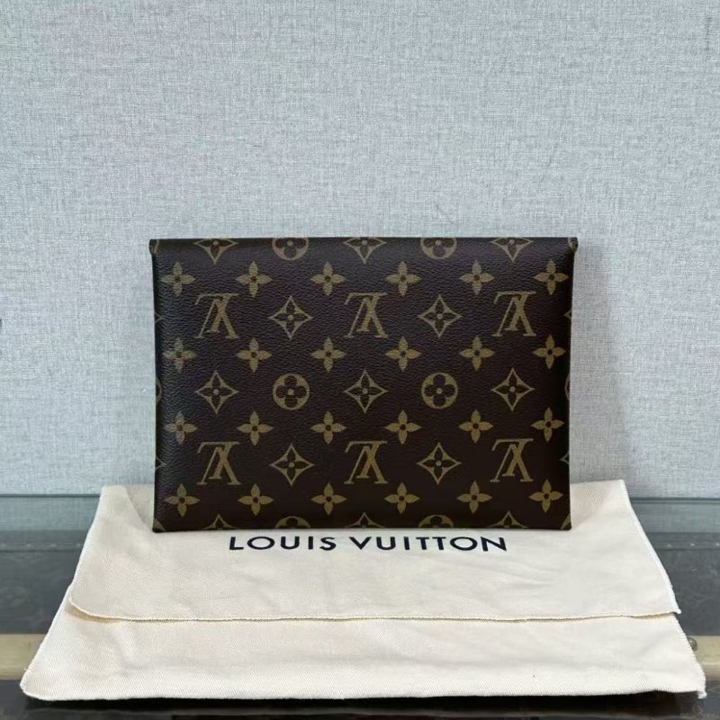 ✨LV 老花大號信封包 23*17*11 99新配件塵袋-5
