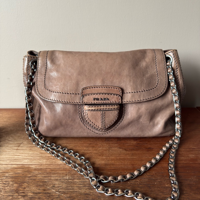 PRADA Glace 牛皮鏈帶包-5