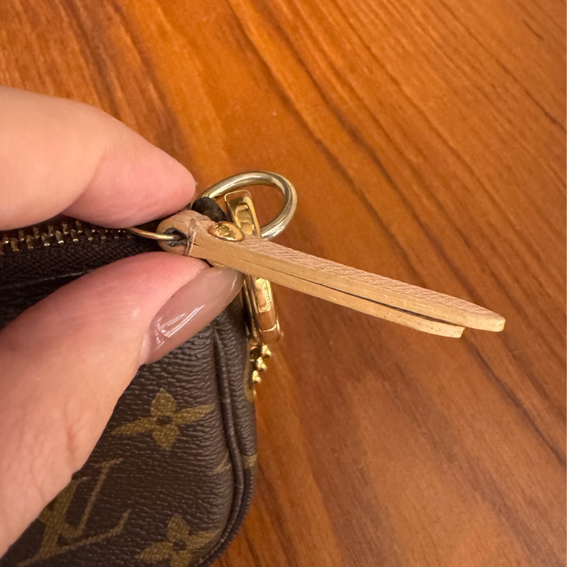 LV老花彩繪限定款手提小包/麻將包-12