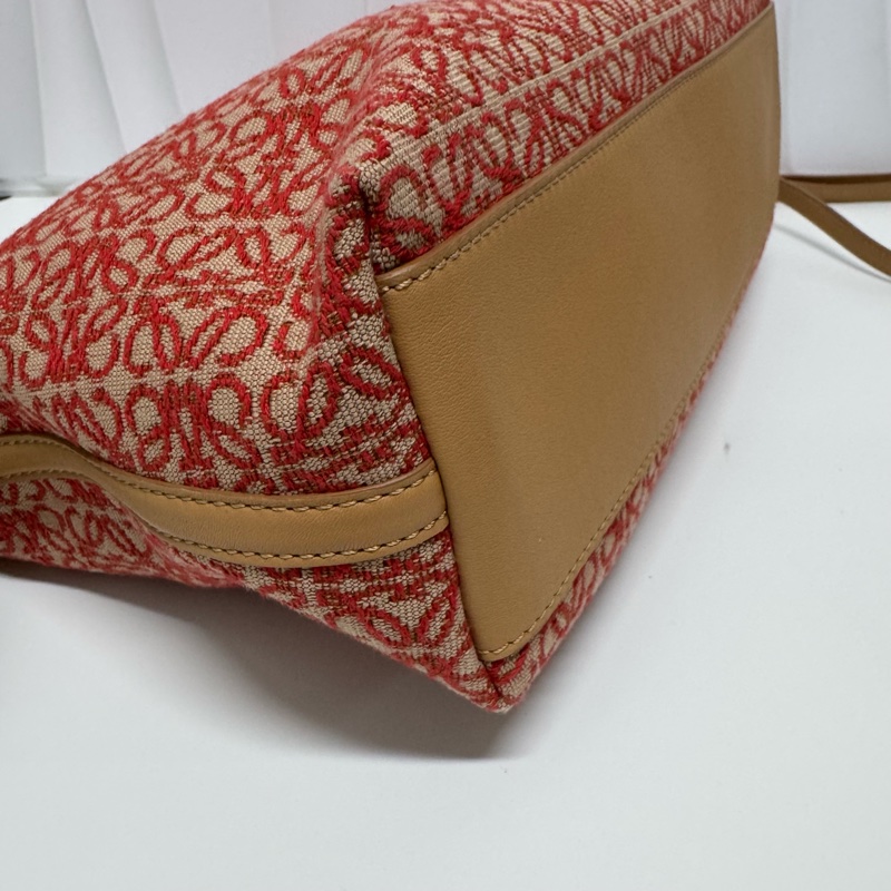 LOEWE / 羅意威 紅色滿印 刺繡福袋中號-9