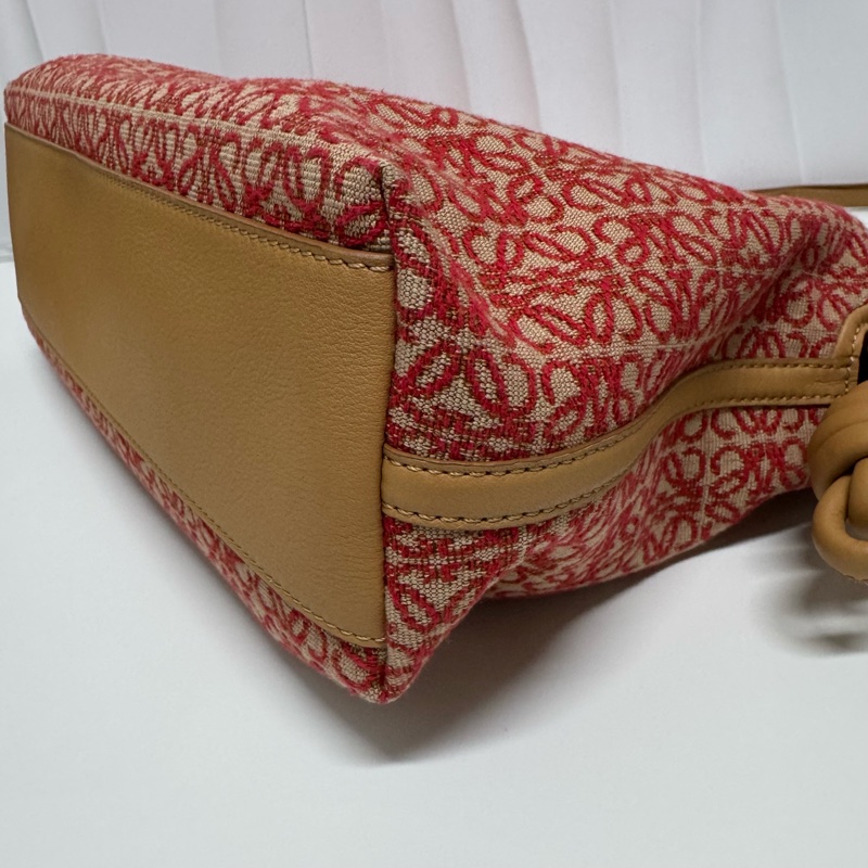 LOEWE / 羅意威 紅色滿印 刺繡福袋中號-10