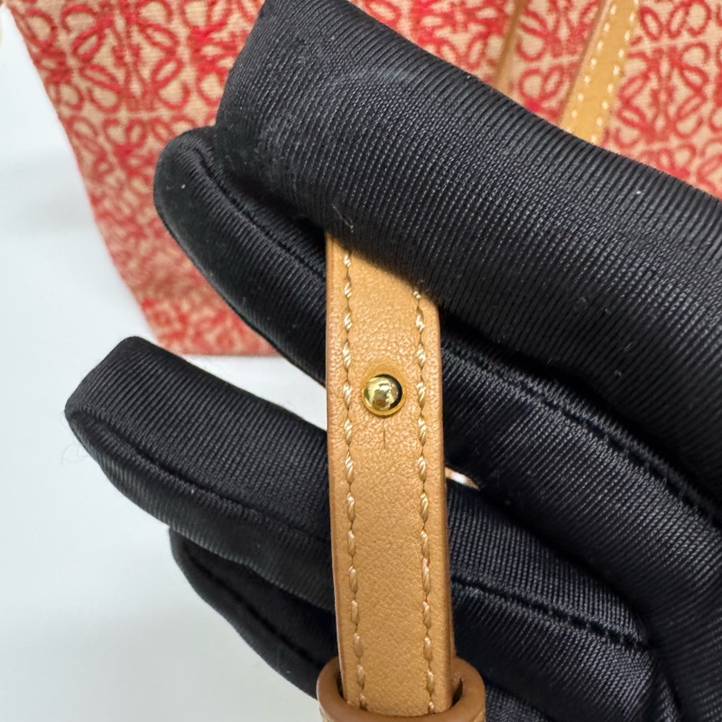 LOEWE / 羅意威 紅色滿印 刺繡福袋中號-14