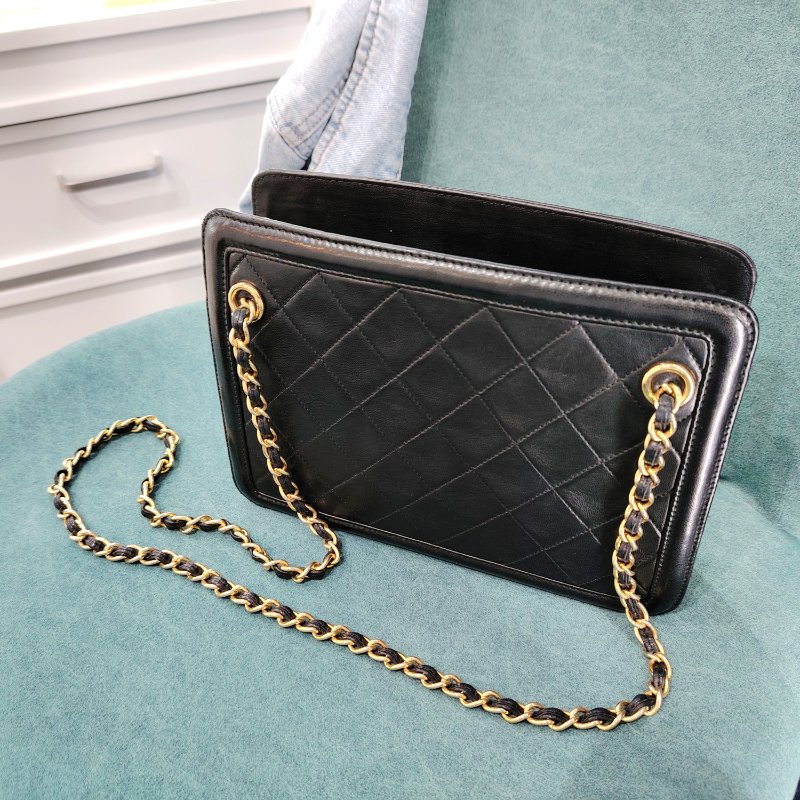 CHANEL中古黑金經典菱格流蘇雙鍊包-9