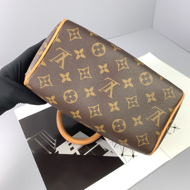 ◻️ LV  speedy20 米色背帶-3