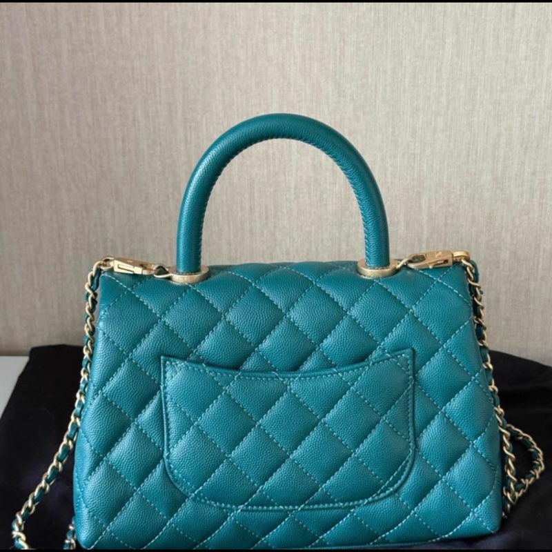 98新 CHANEL 22P春夏 Coco Handle 牛皮仿蜥蜴紋手柄-1