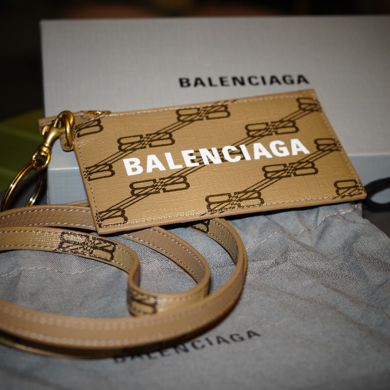 BALENCIAGA BB Monogram 卡片夾/零錢包 附掛繩-14