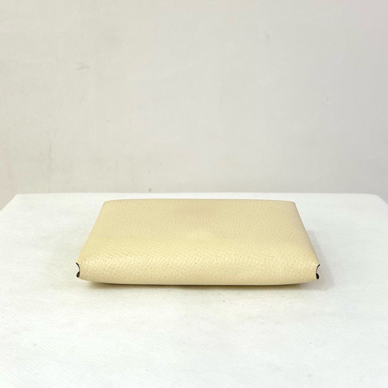 Hermes白色EP皮黃內 CALVI DUO-5