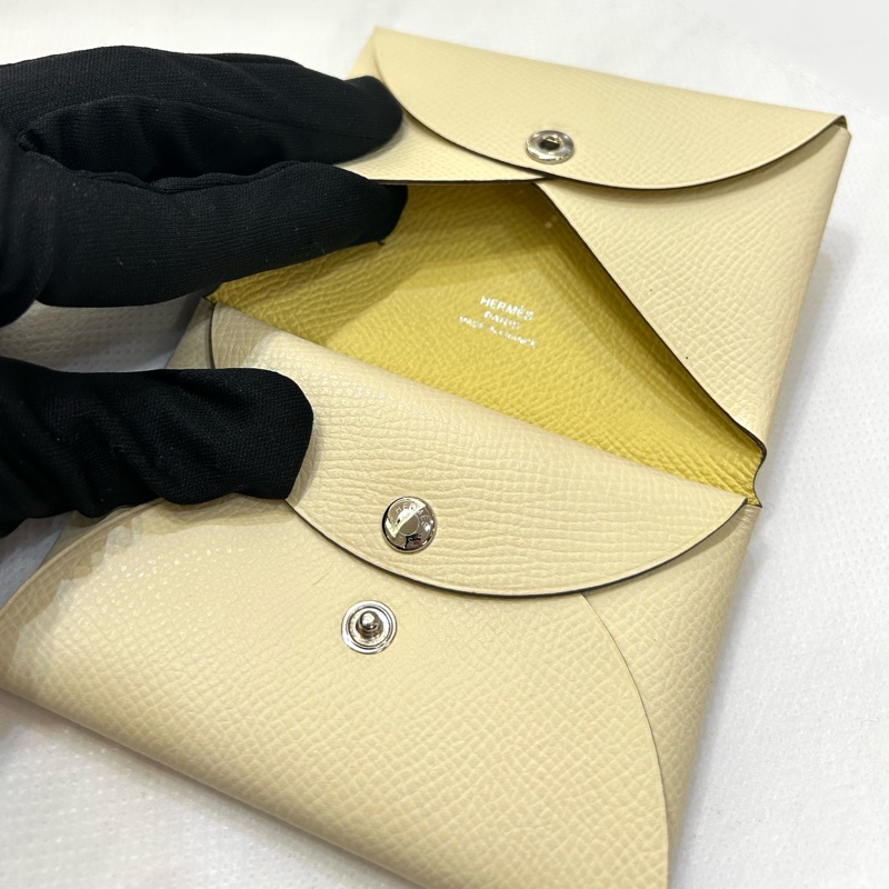 Hermes白色EP皮黃內 CALVI DUO-8
