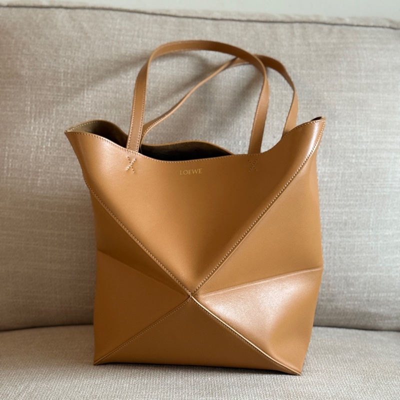 LOEWE 羅威 Puzzie Fold Tote 中款 亮面牛皮 折疊托特-5