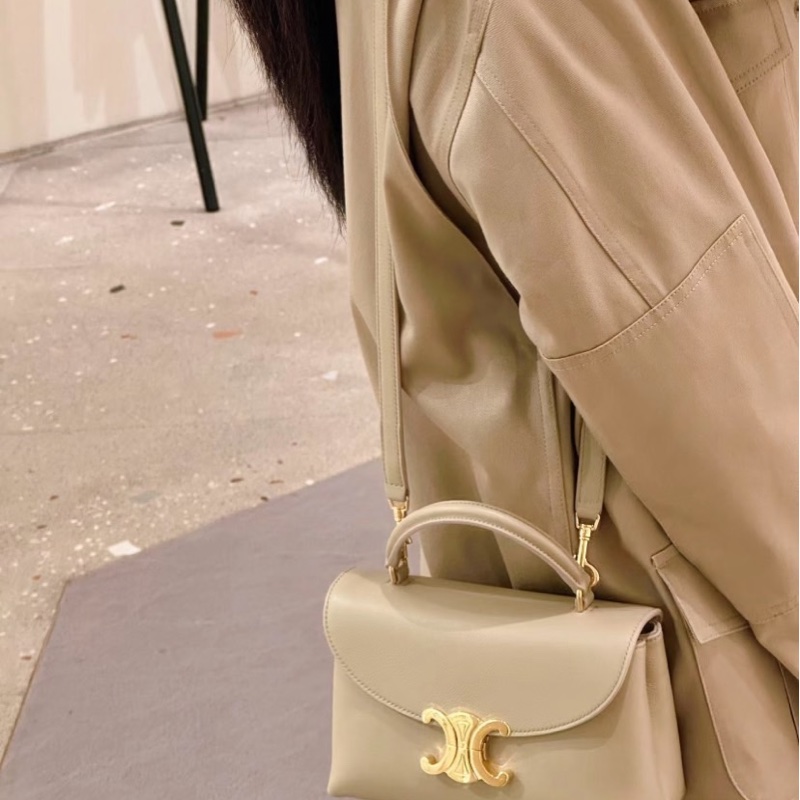 CELINE 粉色全新未使用-1