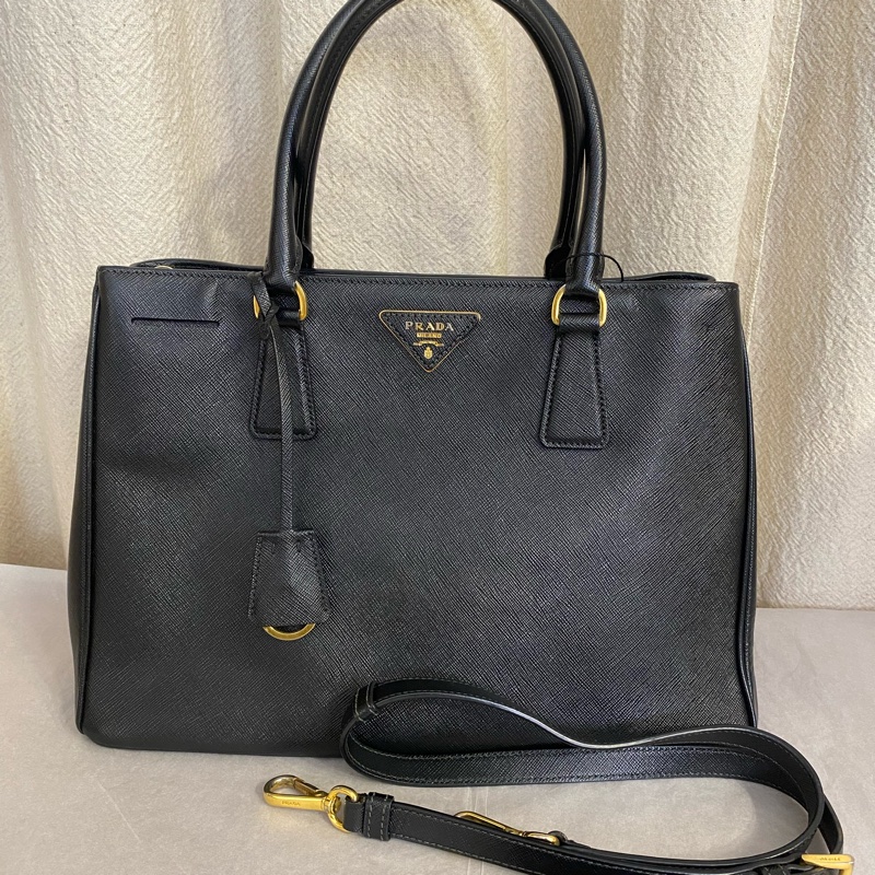 Prdaa普拉達黑金牛皮 殺手包 手提 單肩-0
