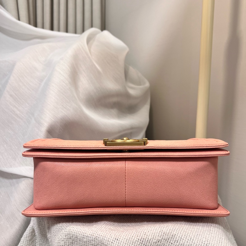 CHANEL leboy 25 中號 粉色 羊皮荔枝紋-7
