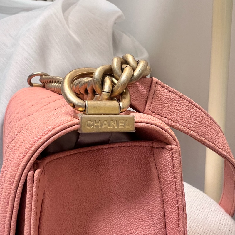 CHANEL leboy 25 中號 粉色 羊皮荔枝紋-20
