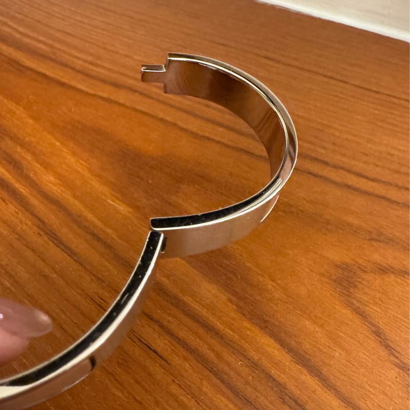 Hermes咖啡色銀H手環-25