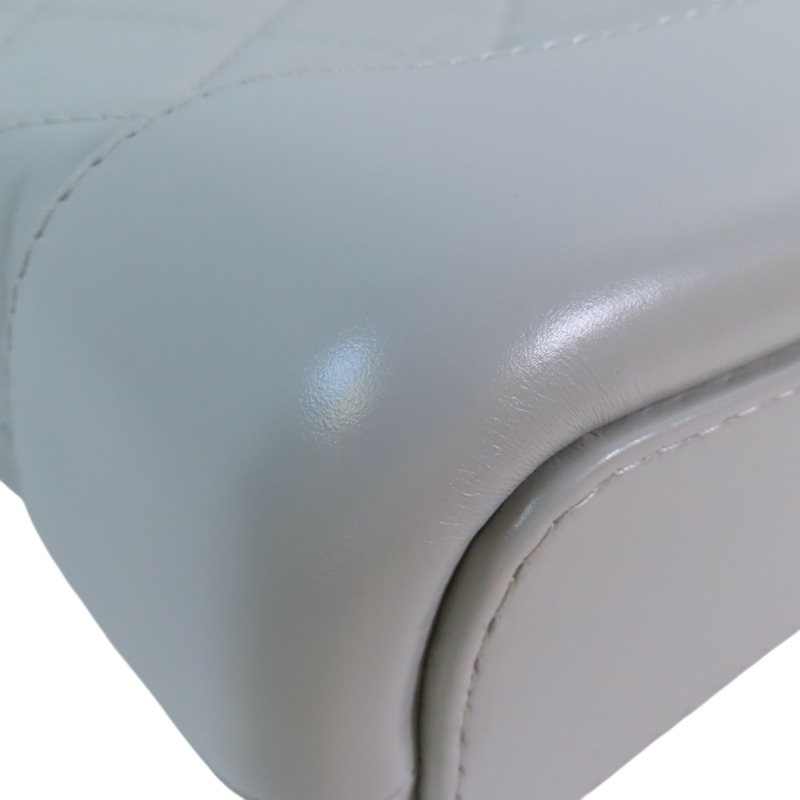 CHANEL 牛皮皮革Garbrillie Small金扣鏈帶肩背袋-10