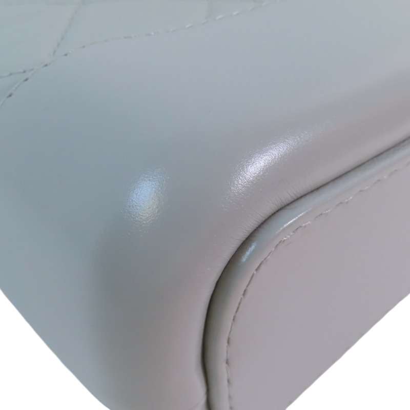 CHANEL 牛皮皮革Garbrillie Small金扣鏈帶肩背袋-12