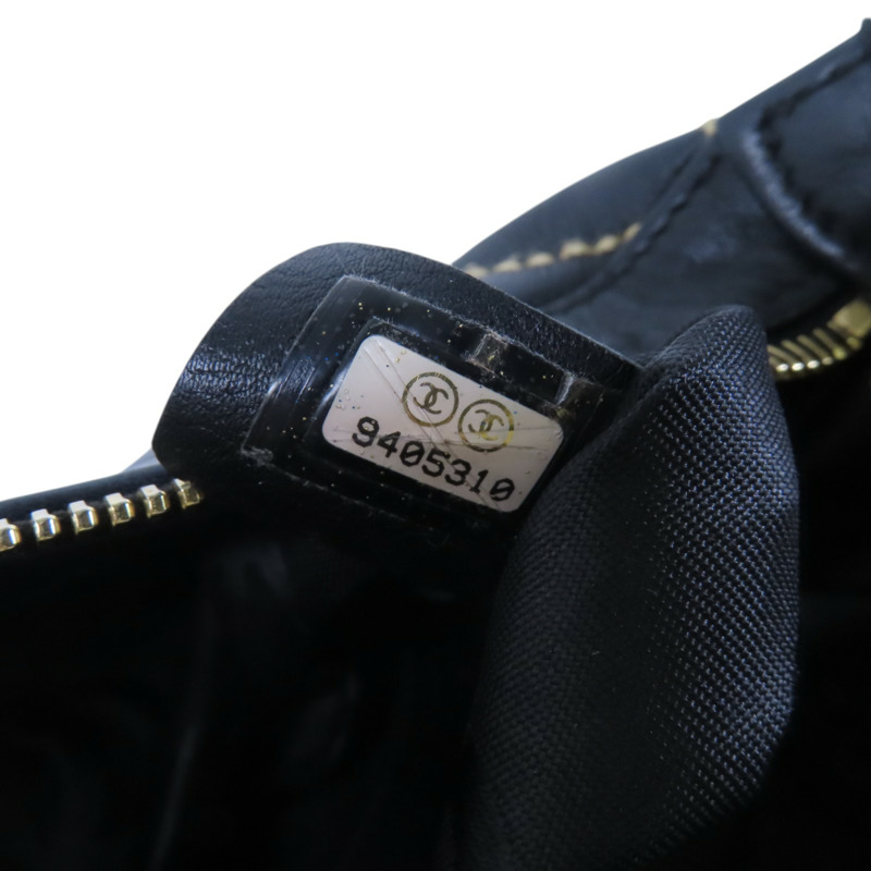 CHANEL 牛皮皮革Shoulder Bag金扣肩背袋-6