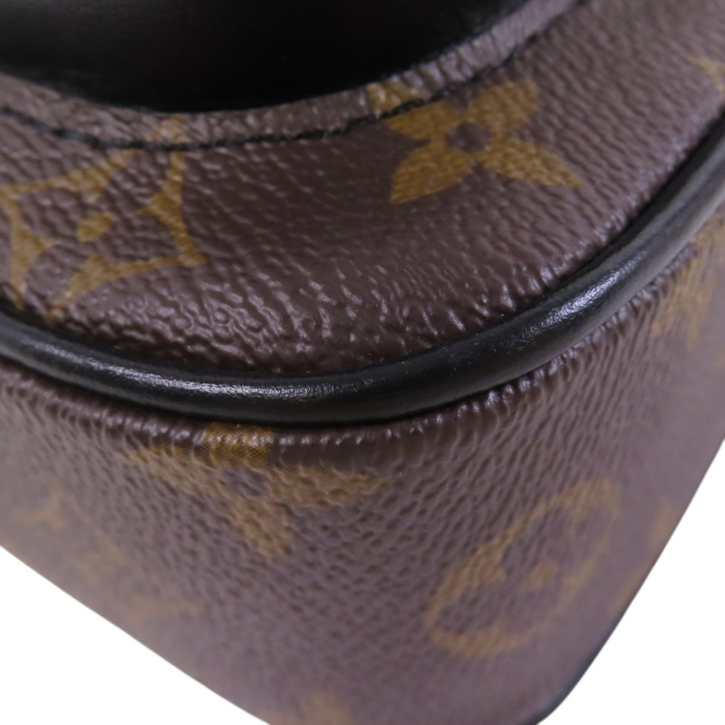 LOUIS VUITTON Monogram Christopher Wearable肩背袋-11