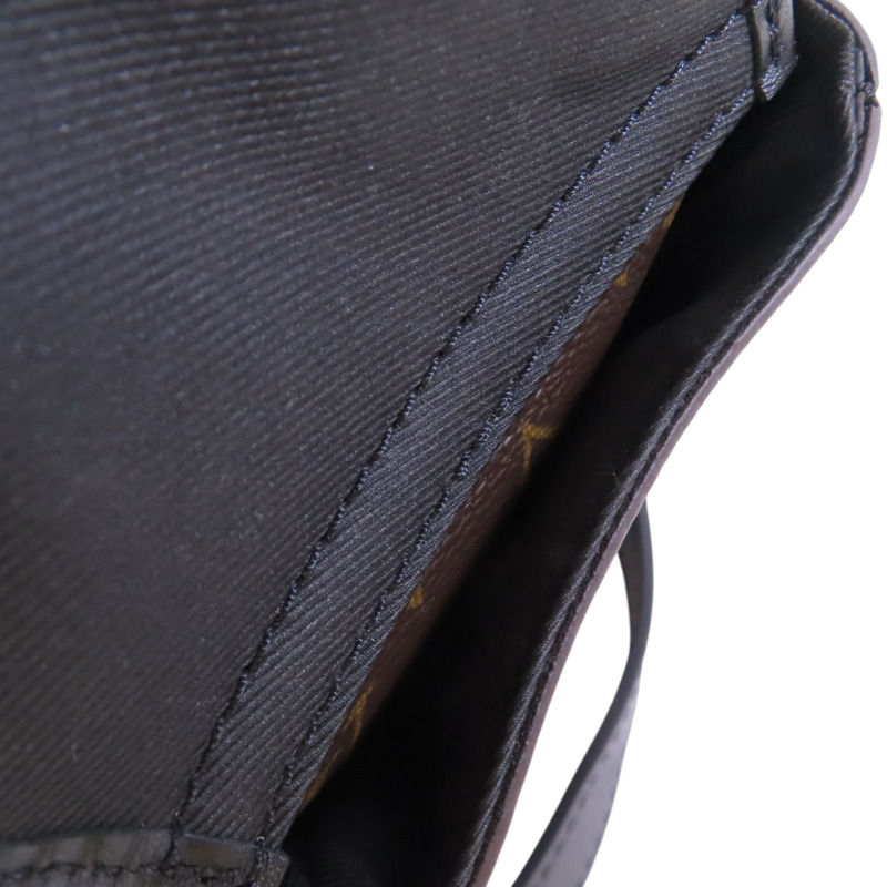 LOUIS VUITTON Monogram Christopher Wearable肩背袋-15