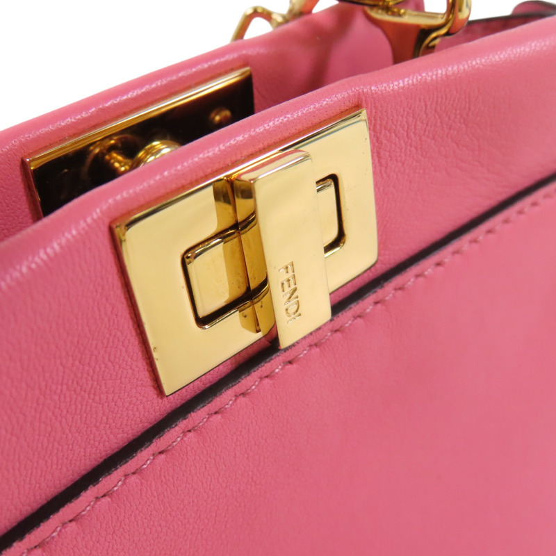 FENDI 牛皮皮革Micro Peekaboo金扣肩背袋-9