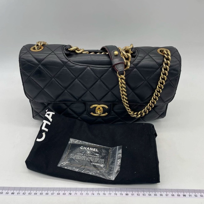 LV CLASSIC FLAG BAG MEDIUM-0