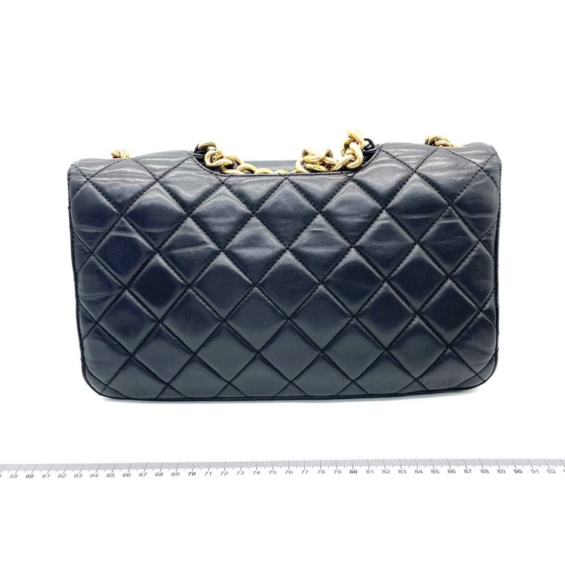 LV CLASSIC FLAG BAG MEDIUM-2