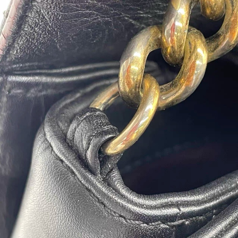 LV CLASSIC FLAG BAG MEDIUM-11