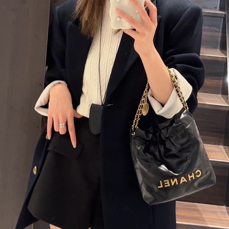 Chanel 22bag mini 黑色金扣 小垃圾袋 購物袋-1