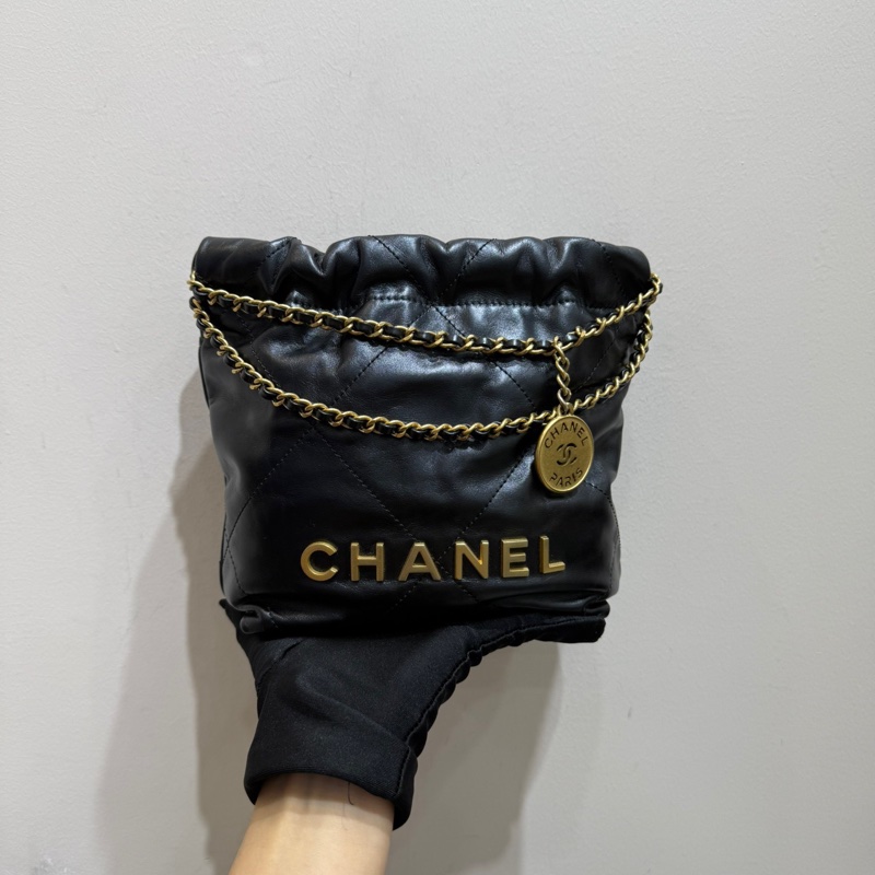 Chanel 22bag mini 黑色金扣 小垃圾袋 購物袋-4