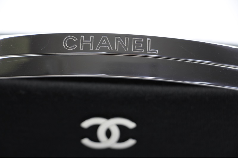 Chanel Vintage 97-99 Metal & Suede Black Silver Top Handle Satchel Clutch Evening Party Bag-5