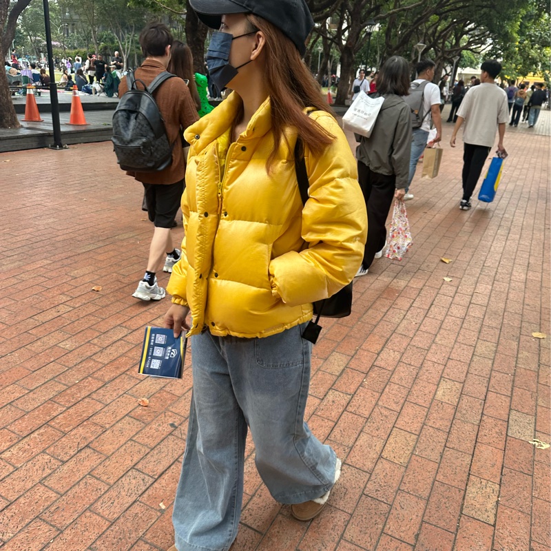 moncler 亮黃羽絨外套-6