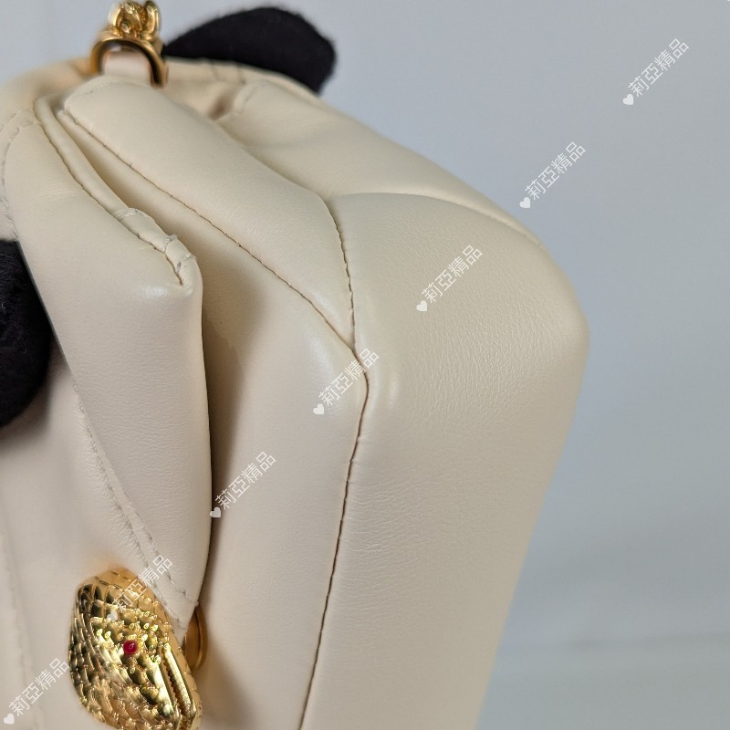莉亞精品♡Bvlgari 象牙白迷你包 近新閒置-11