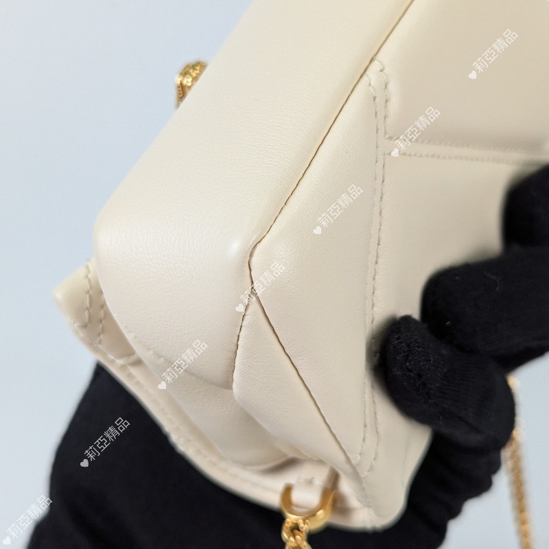 莉亞精品♡Bvlgari 象牙白迷你包 近新閒置-12