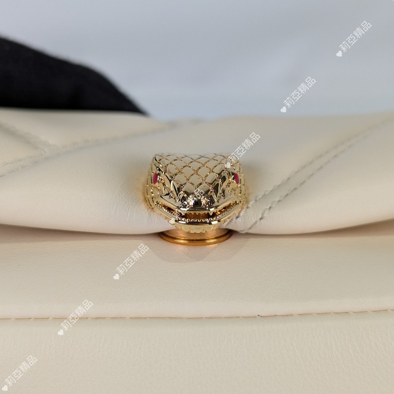 莉亞精品♡Bvlgari 象牙白迷你包 近新閒置-17