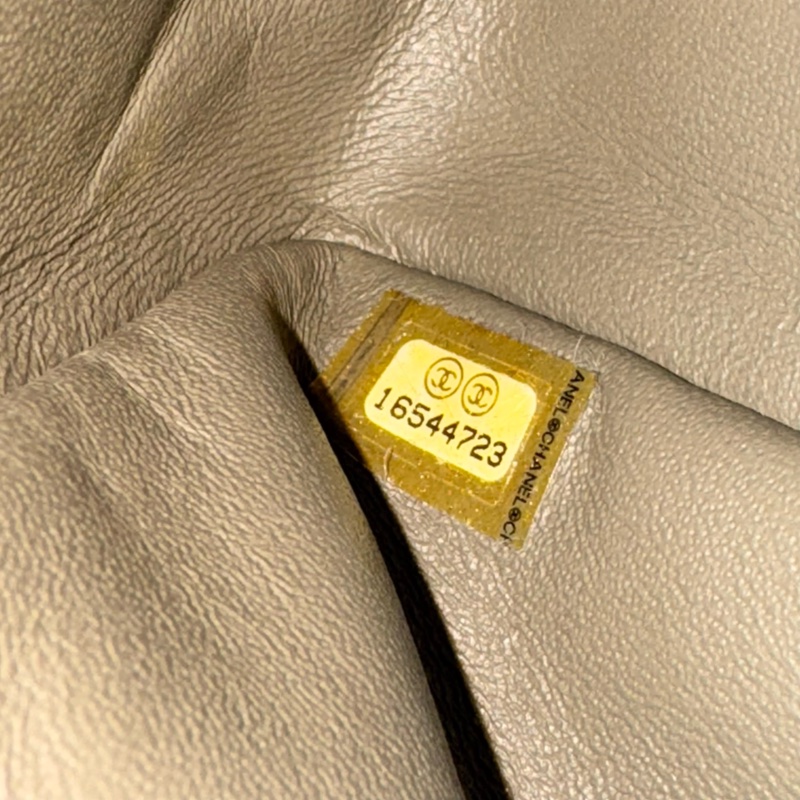 Chanel / 香奈兒 18K 仙人掌綠掌紋 牛皮大號 2.55 鏈條包-26