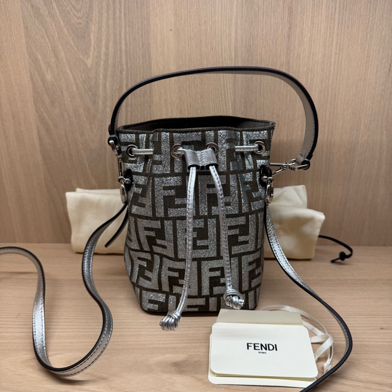 Fendi 小水桶 銀色 刺繡-0