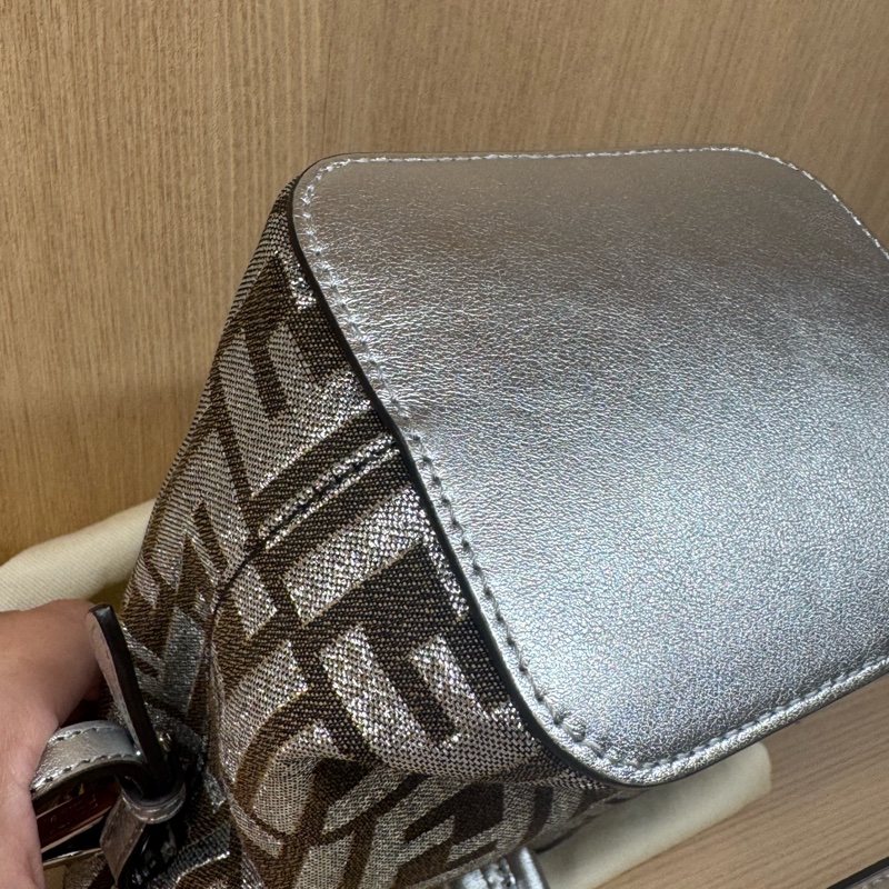 Fendi 小水桶 銀色 刺繡-9