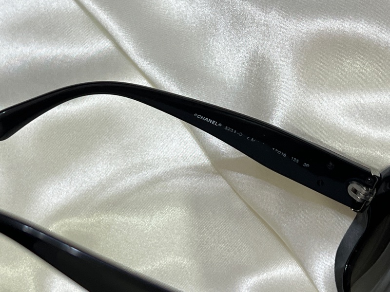 Chanel 書包扣太陽眼鏡 有實戴圖片-7