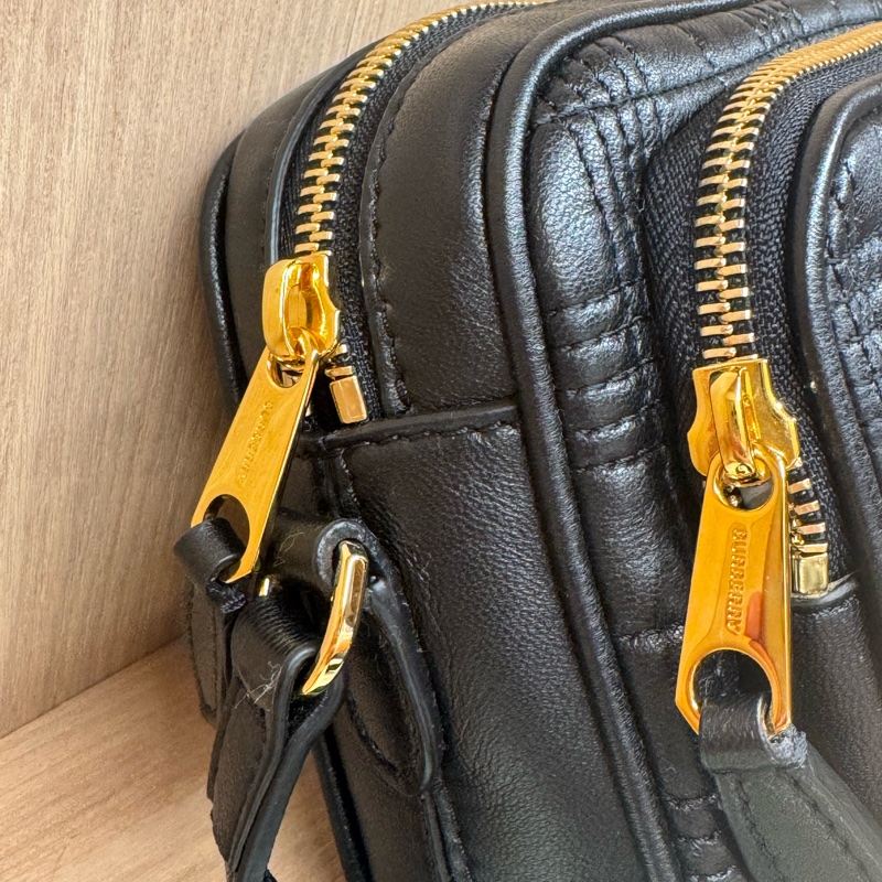 Burberry 相機包 金鏈 金扣-2