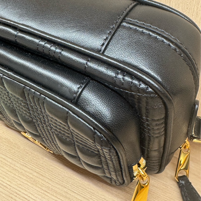 Burberry 相機包 金鏈 金扣-15