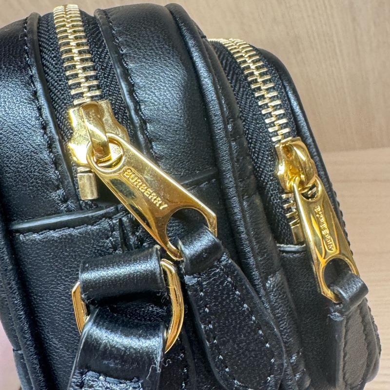 Burberry 相機包 金鏈 金扣-27