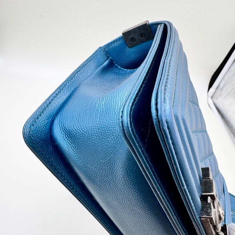 Chanel / 香奈兒 Leboy 小號人魚姬孔雀藍-11