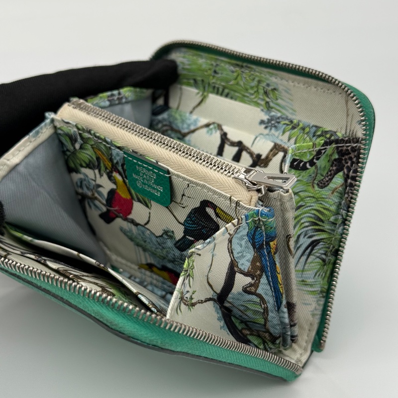 【聖誕綠🎄送禮自用】 Hermes 翠綠叢林 拉鍊 絲巾短夾-5