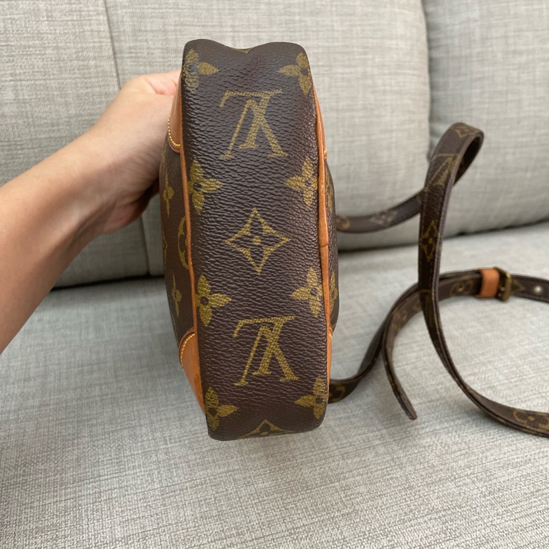 Louis Vuitton LV 老花雙層相機包vintage-4